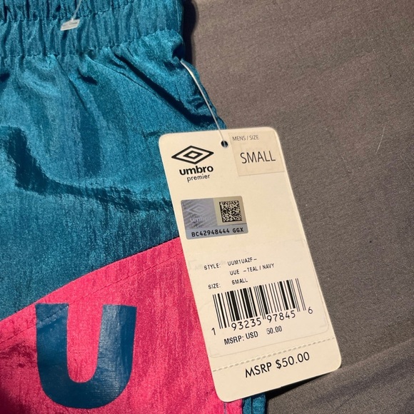 Umbro Shorts - Picture 3 of 3